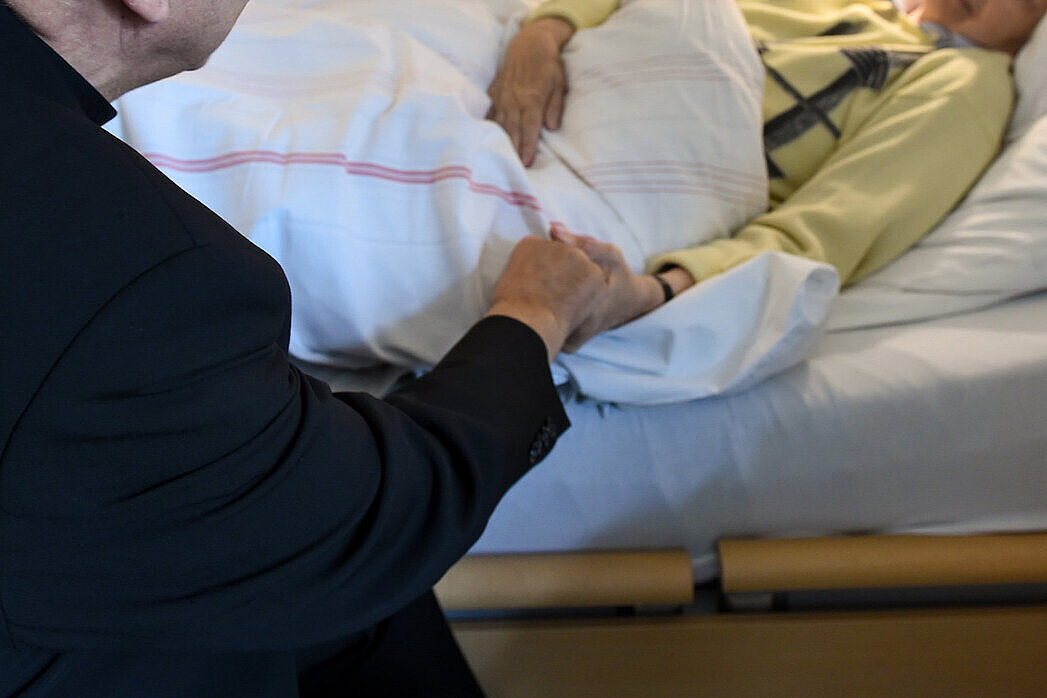 Krankensalbung am Spitalbett