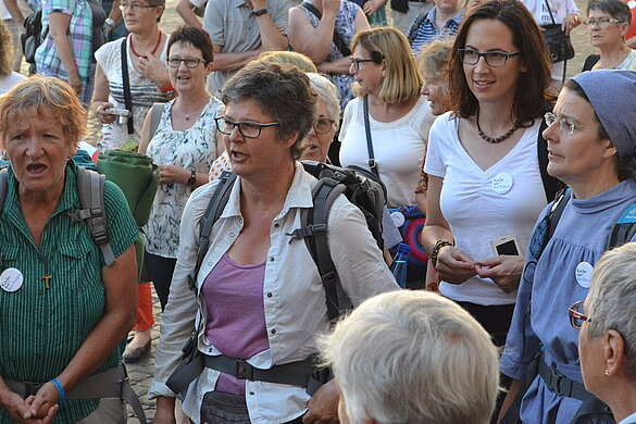 Habemus Feminas
