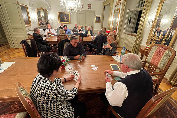 Kirche und Staat im kollegialen Wettstreit – Bischofsjass in Solothurn